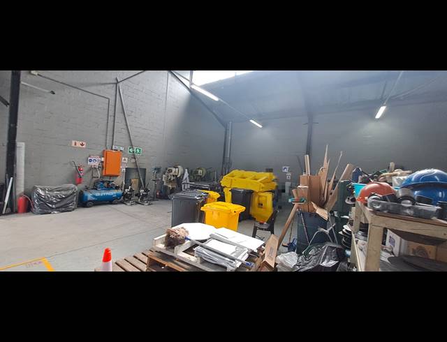 260M² MINI FACTORY FOR SALE IN UMGENI BUSINESS PARK